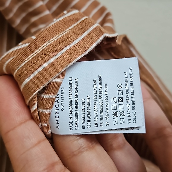 American Eagle soft & sexy stripe short top size small - Picture 5 of 6